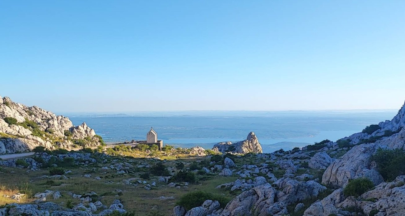 Tribanj građevinsko zemljište 1118 m2